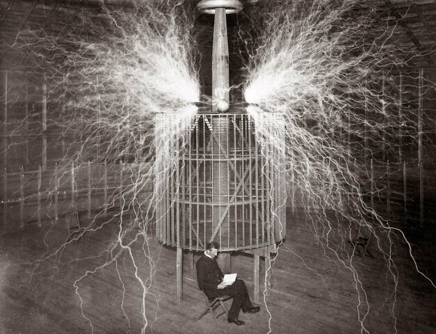 2.Nikola Tesla and the Tesla Coil