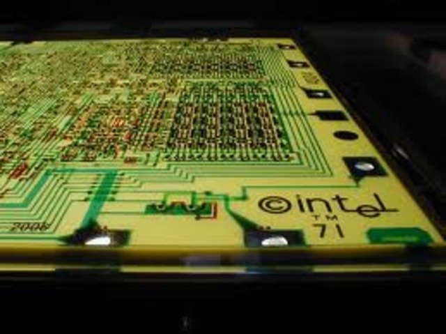 Intel 4004 Computer Microprocessor