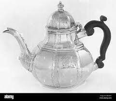 Teapots in 1730