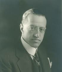 Primer contador público en México.