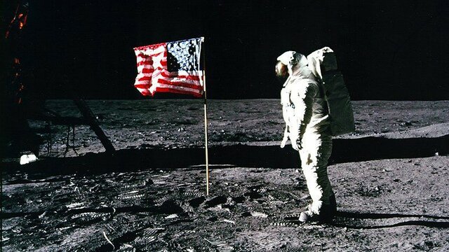 Landung auf dem Mond