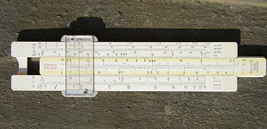 le règle a calcul de William Oughtred