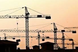 Greu crisi econòmica, borsària i immobiliària.