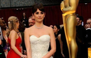 Penélope Cruz, primera actriu espanyola en guanyar l'Òscar.