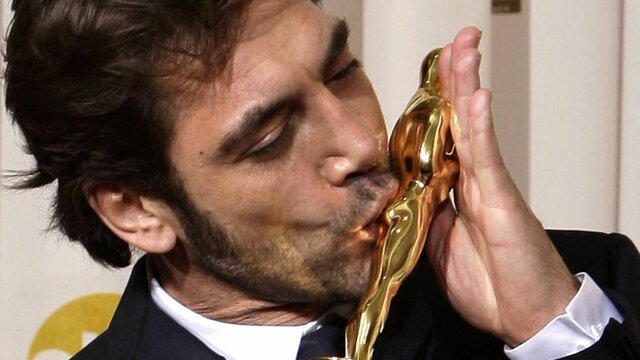 Primer actror espanyol en guanyar l'Òscar, Javier Bardem.
