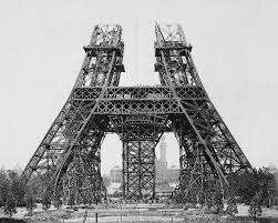 The Eiffel Tower, a sample of the iron architecture of the s.XIX.