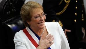 Michelle Bachelet, primera dona presidenta de Xile.