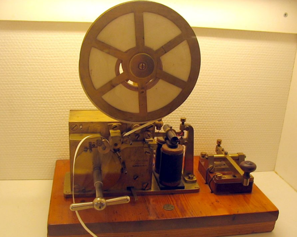 telegraph / Samuel Morse