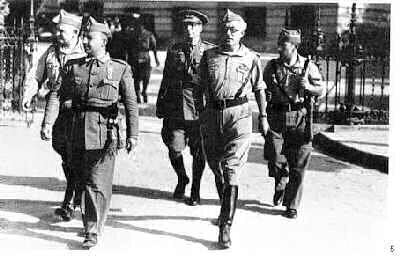 Nombran a Franco como jefe de todos los territorios sublevados y generalísimo de todos los ejércitos