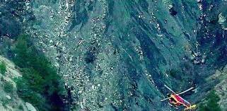 Accident aeri de Germanwings quan feia el vol Barcelona-Düsseldorf: 51 víctimes.