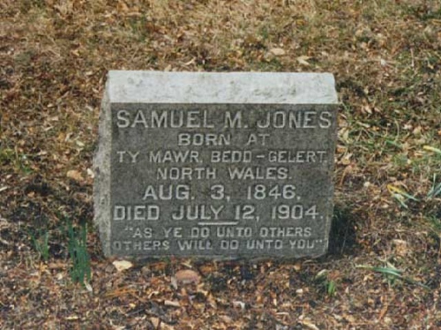 Samuel M Jones is elected mayor of Toledo