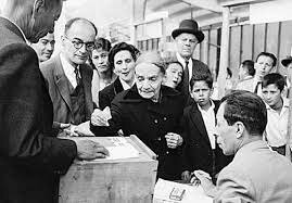 DERECHO AL VOTO DE LA MUJER