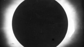 Timeline: Olhai para o Sol: uma linha do tempo das observações de eclipses totais do Sol entre 1850 e 1920