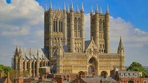 Final expansion of LIncoln Cathedral
