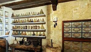 Primera Farmacia Publica