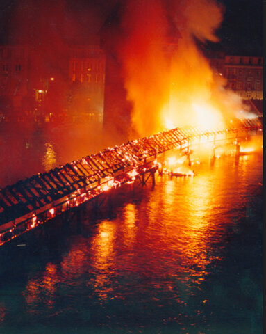 Kapellbrücke in Brand