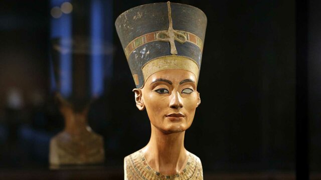 Busto de Nefertiti