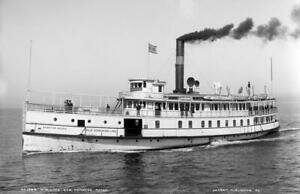 Construction du premier bateau à vapeur