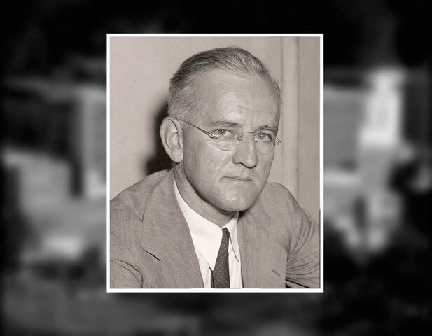 RENDIMIENTOS CRECIENTES