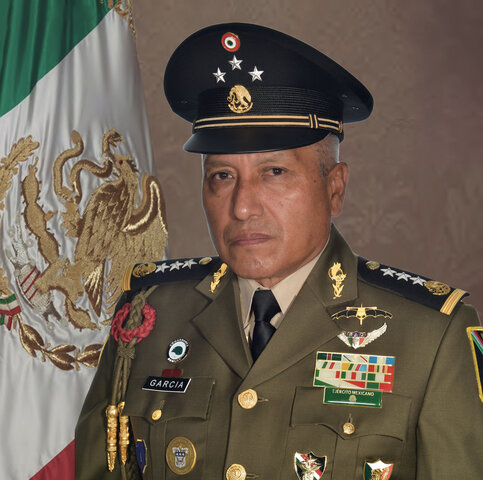 Funciones del Segundo Oficial Mayor