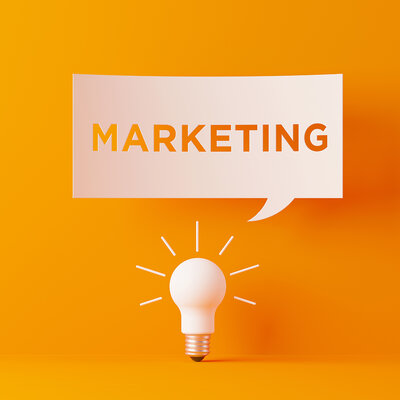 Timeline: Línea del Tiempo: Etapas de desarrollo del pensamiento marketing.