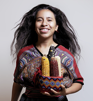 Sara Curruchich - Cantante y compositora