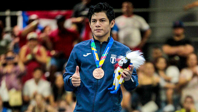 Jorge Vega - Gimnasta