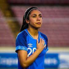 Ana  Lucía Martínez - Futbolista profesional