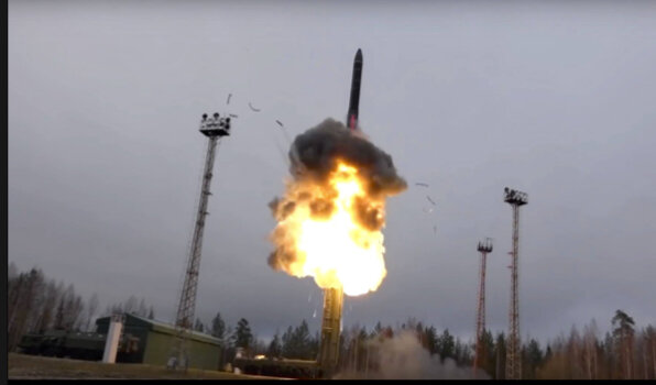 Erste Raketenstart in Russland
