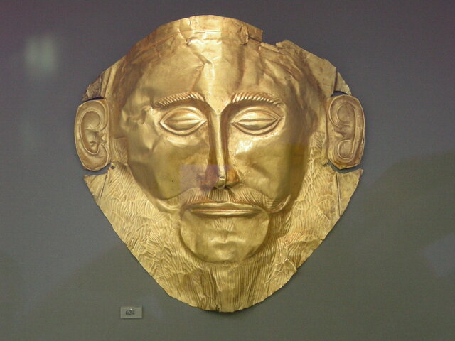 Arte micénico. La máscara funeraria de oro de Agamenón.
