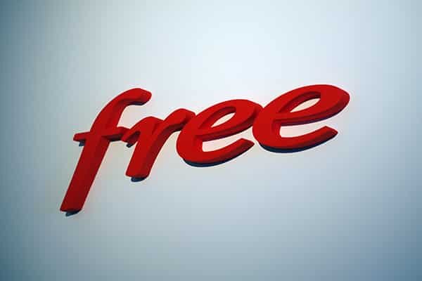 ACCÈS GRATUIT À INTERNET AVEC FREE
