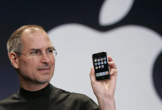 Steve Jobs "GENIO DE LA DIGITALIZACIÓN"