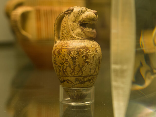 Estilo orientalizante. Aryballos de Mc Millan.