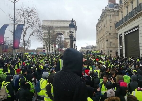CRISIS POLÍTICA EN FRANCIA E INGLATERRA