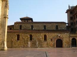 Iglesia de San Tirso