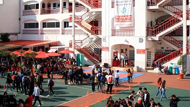 Se abre campus - Roma