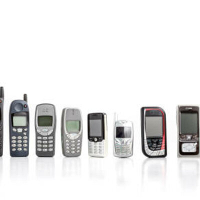 Timeline: Evolution Of Cellphones