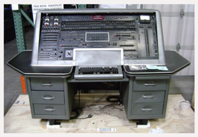 1951 UNIVAC (Universal Automatic Computer)