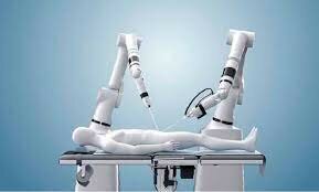 Primer uso de un robot medico