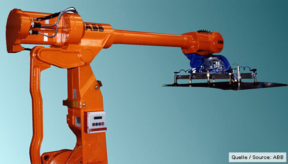 Primeros robots industriales de gran tamaño