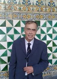 LI DONEN LA CREU DE SANT JORDI AL MEU AVI