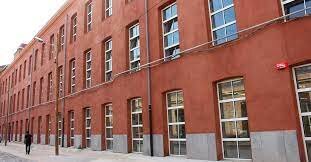 Entro a l'Institut Martí Pous