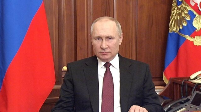 PUTIN DECLARA LA GUERRA A UCRAÏNA (polític)