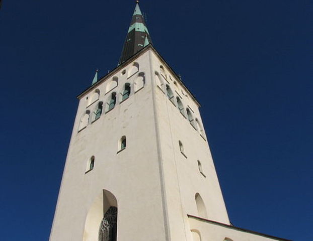 Нынешняя высота церкви - 123,7 м