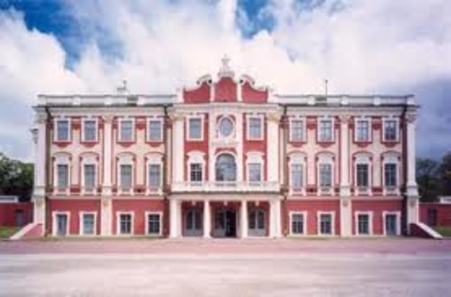 Переезд художественного музея в дворец Кадриорг.