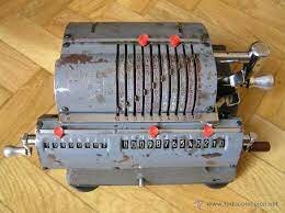 calculadoras mecánicas.