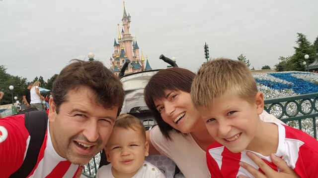 Vaig anar a Euro Disney amb la meva familia