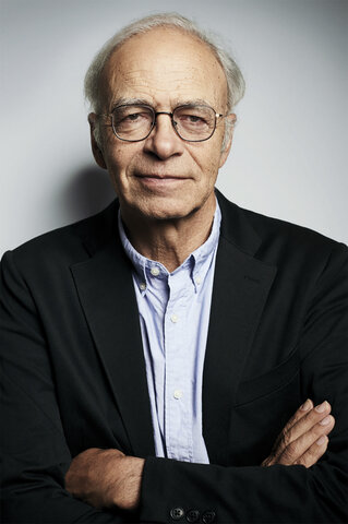 Peter Singer