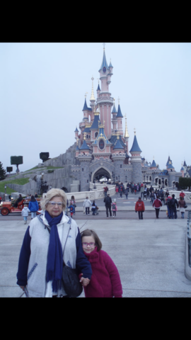 Disney Land Parisera joatea