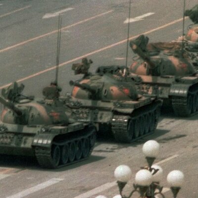 Timeline: Eje cronológico de la Historia Contemporánea Universal